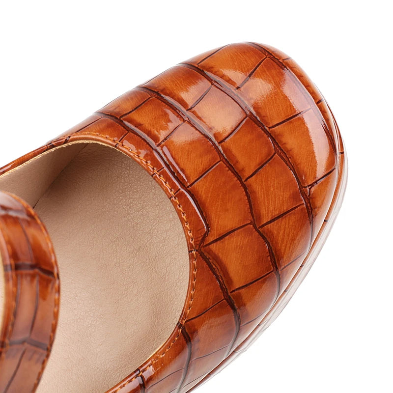 Funki Findz | Shoes | Women's Aligator Pattern High Mary Janes