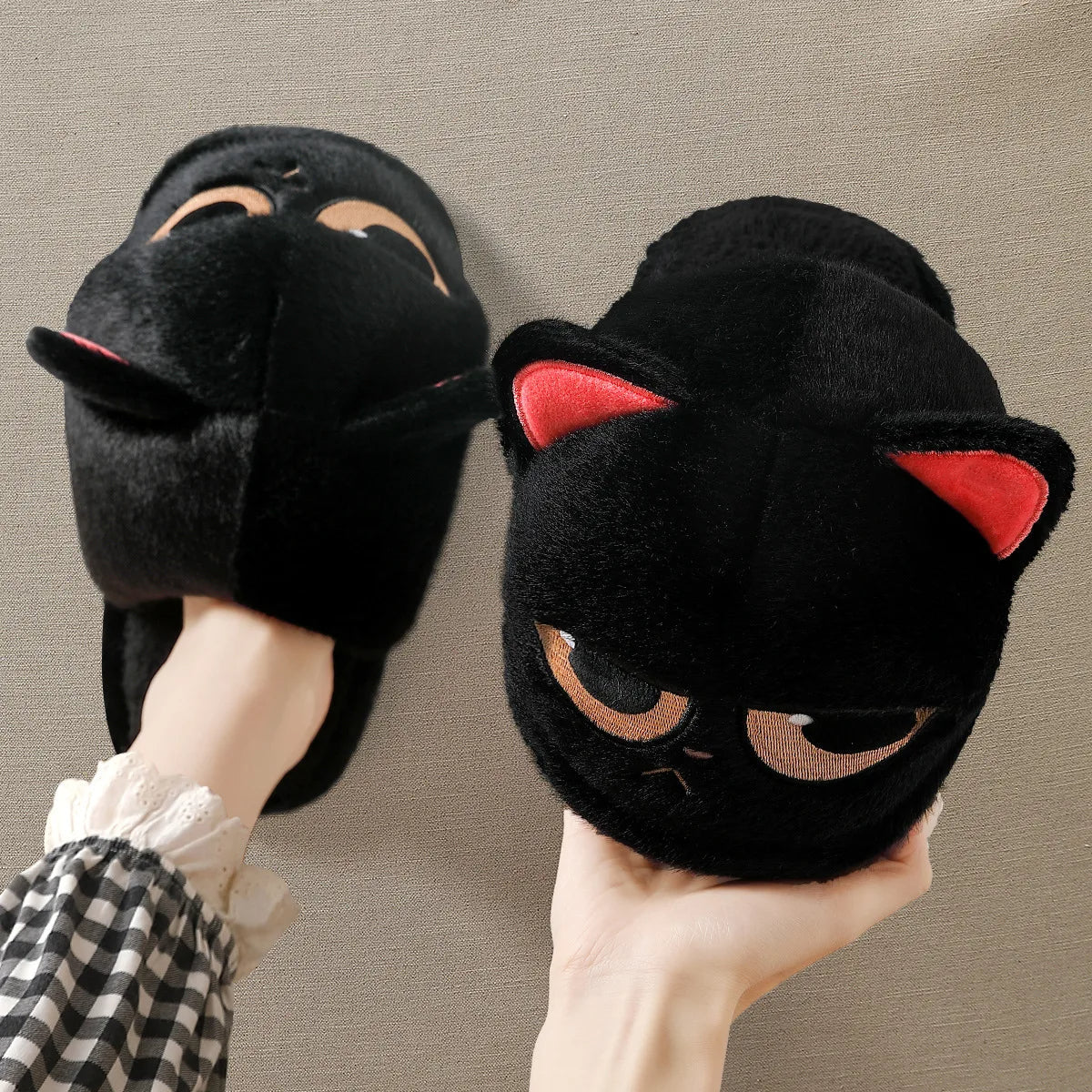 Funki Findz | Shoes | Women's Black Cat Winter Soft Slippers