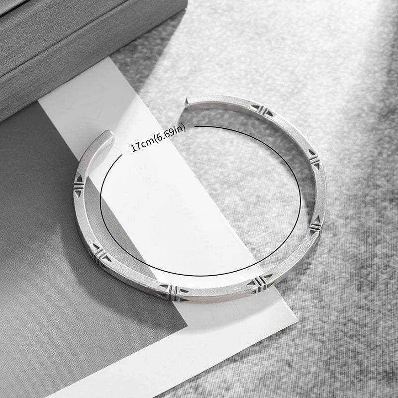 Funki Findz | Bracelets | Men's Women's Geometric Bangle