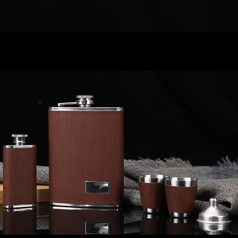 Funki Findz | Hip Flasks | Hip Flask Gift Box Set 9oz 5 Pcs