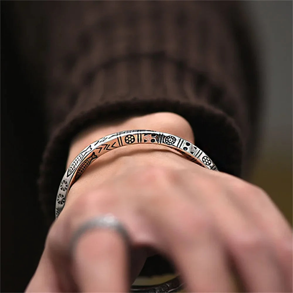 Funki Findz | Bracelets | Men's Women's Geometric Twist Band