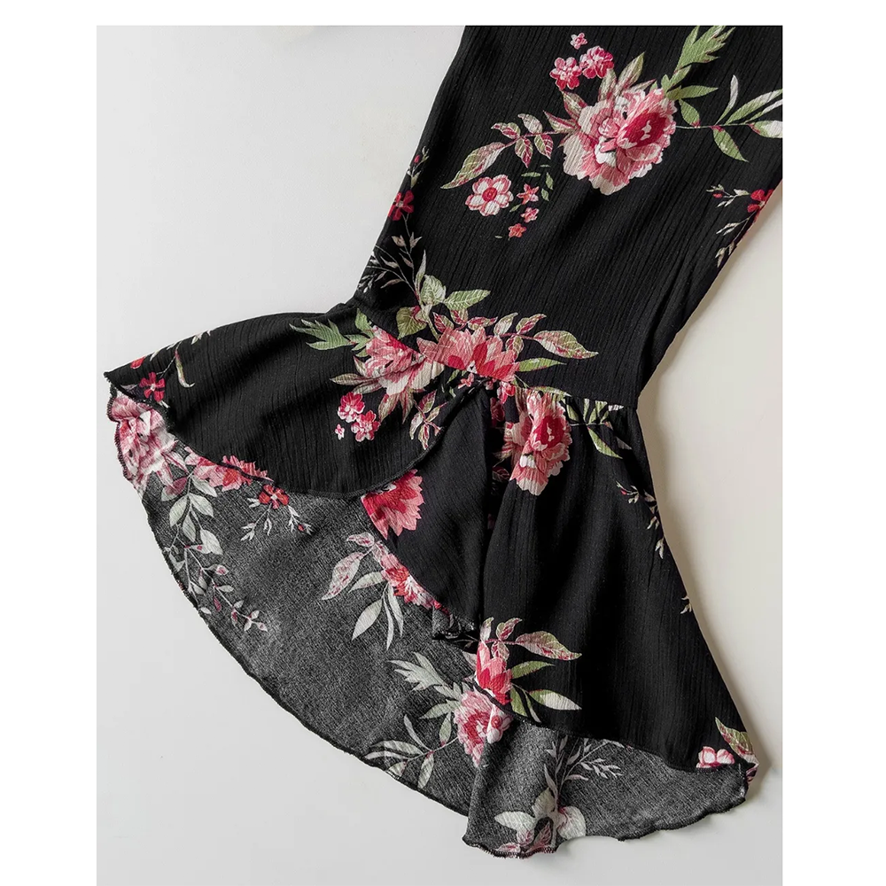 Funki Findz | Dresses | Women's Plus Floral Flare Sleeve Dress