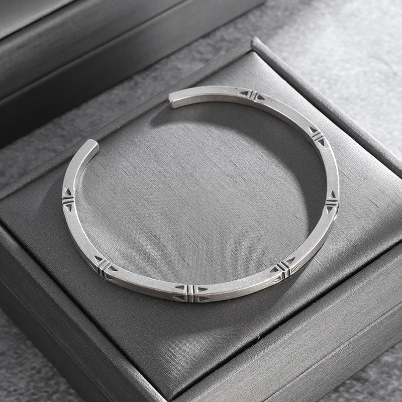 Funki Findz | Bracelets | Men's Women's Geometric Bangle