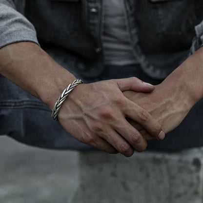 Funki Findz | Bracelets | Men's Women's Braided Twist Bracelet