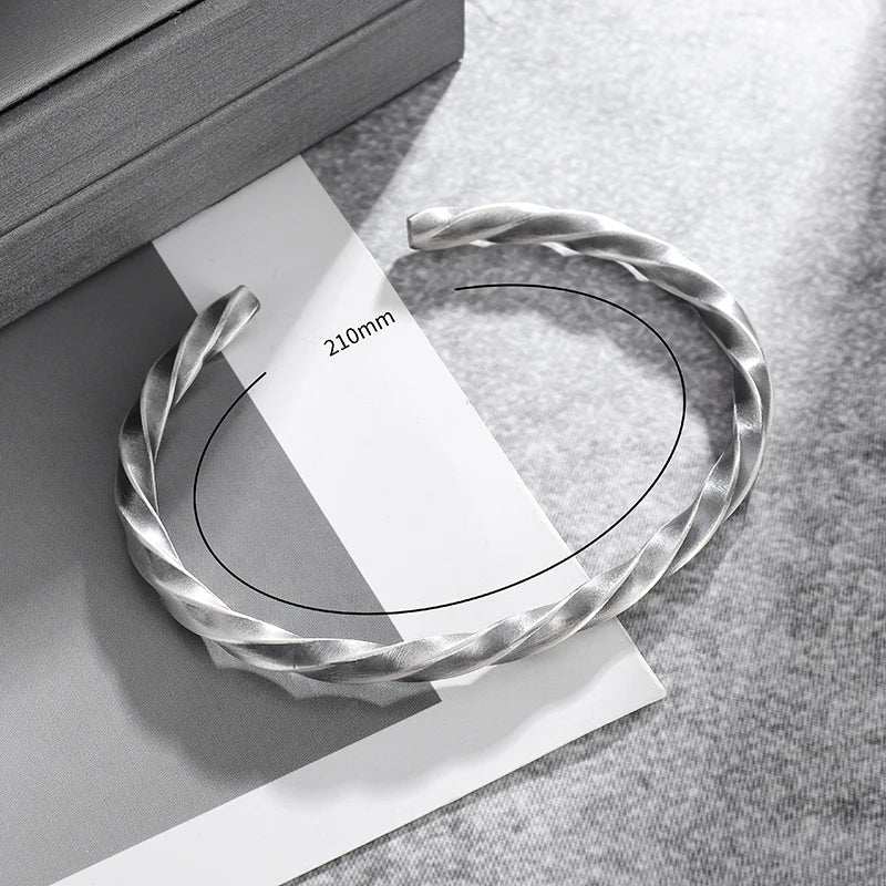Funki Findz | Bracelets | Men's Women's Nordic Twisted Bangle