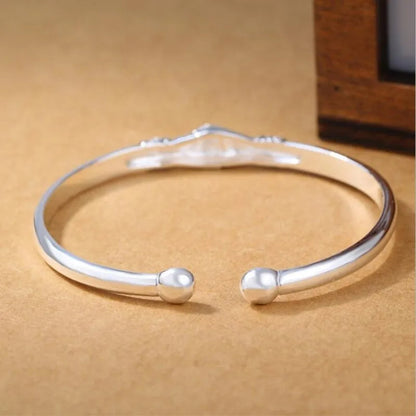 Funki Findz | Bracelets | Men's Women's Silver Hand Hug Bangle