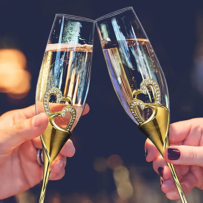 Funki Findz | Glasses | Wedding Champagne Flutes | Gold Heart