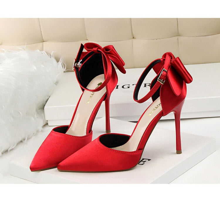 Funki Findz | Shoes | Women's Elegant Silk Bow Stiletto Pumps