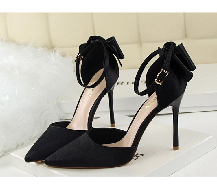 Funki Findz | Shoes | Women's Elegant Silk Bow Stiletto Pumps