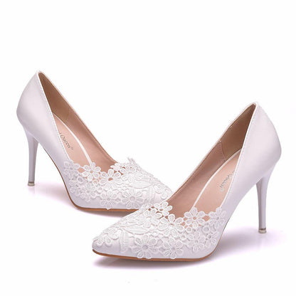 Funki Findz | Shoes | Women's White Lace Flower Wedding Shoe