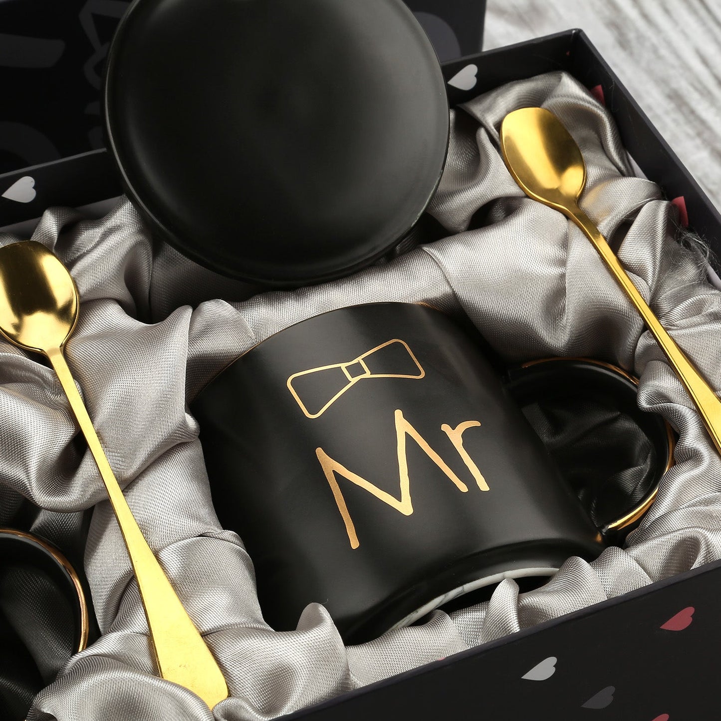 Funki Findz | Mugs | Mr and Mrs Coffee Mugs Bridal Gift-Set