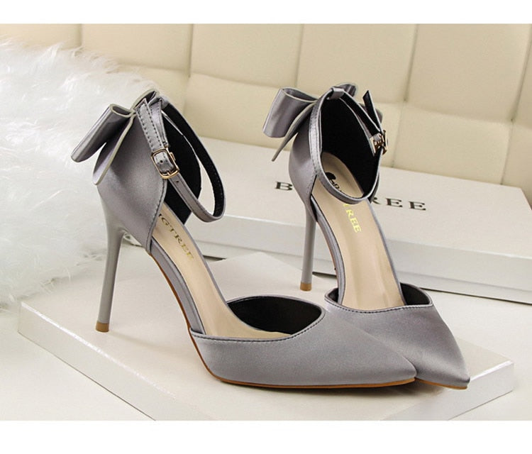Funki Findz | Shoes | Women's Elegant Silk Bow Stiletto Pumps