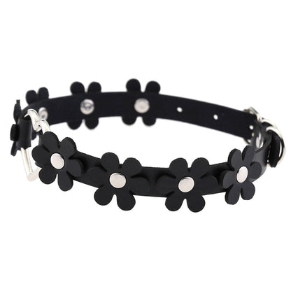 Funki Findz | Necklaces | Women's Sweet Flower Heart Choker