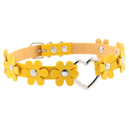 Funki Findz | Necklaces | Women's Sweet Flower Heart Choker