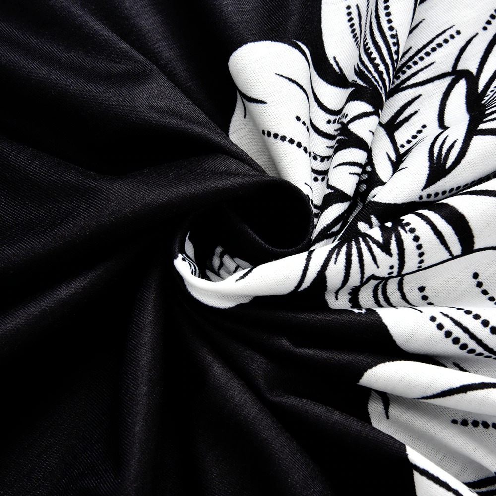 Funki Findz | Shirts | Women's Plus Splice Flower Print Blouse