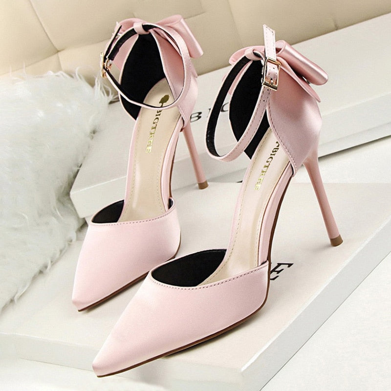 Funki Findz | Shoes | Women's Elegant Silk Bow Stiletto Pumps