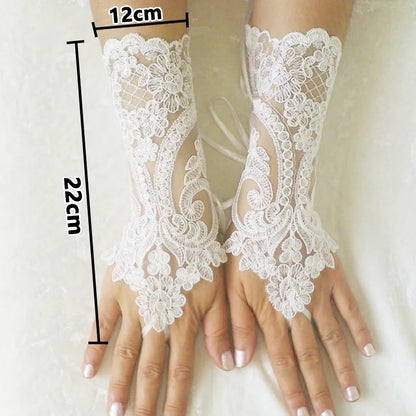 Funki Findz | Gloves | Women's Gothic Fingerless Lace Gloves