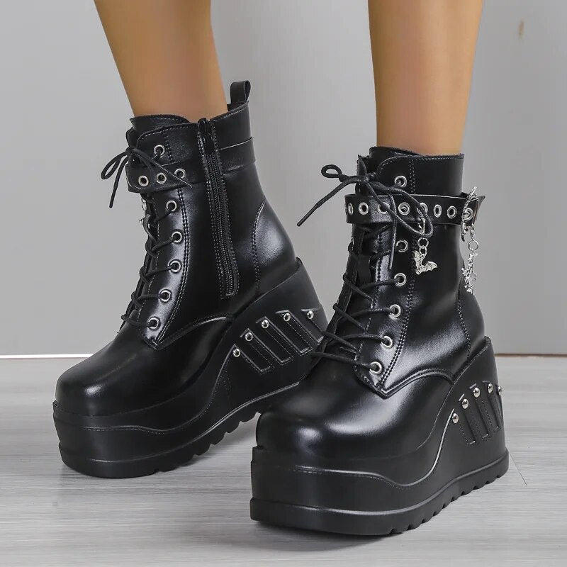 Funki Findz | Boots | Women's Punk Chunky Platform Creepers