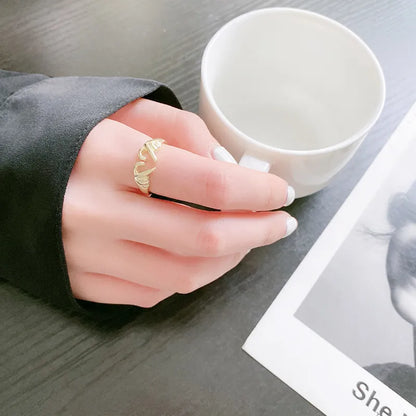 Funki Findz | Rings | Women's Love Heart Hand Gesture Ring
