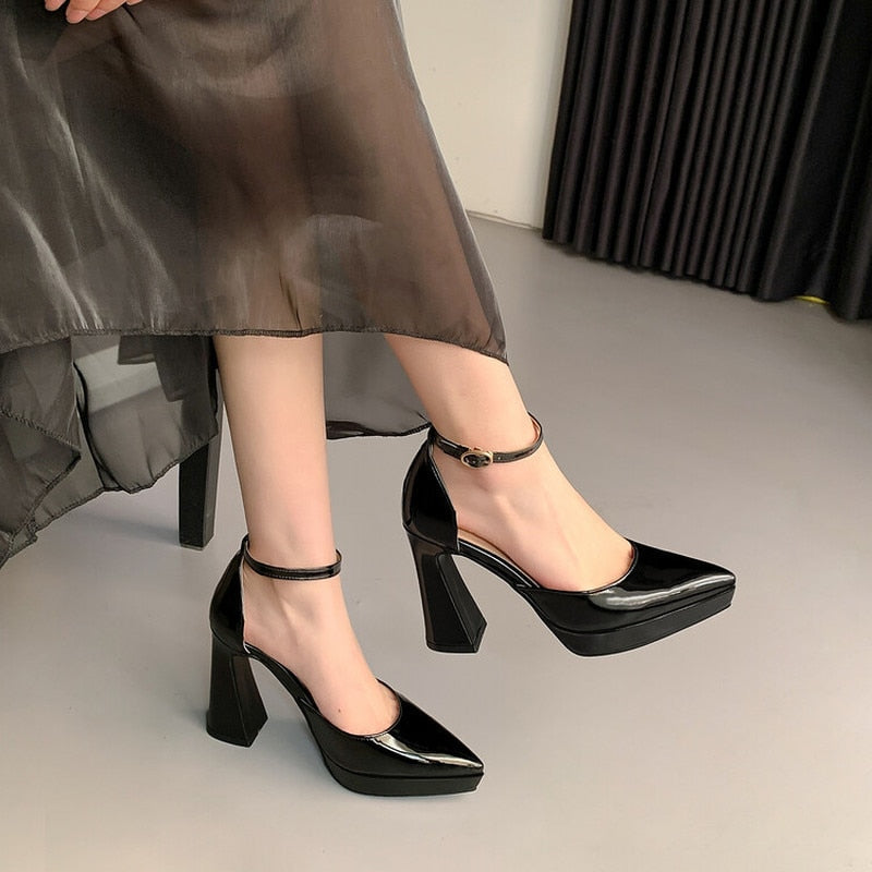 Funki Findz | Shoes | Women's Formal Dress Shoes | Spool Heel