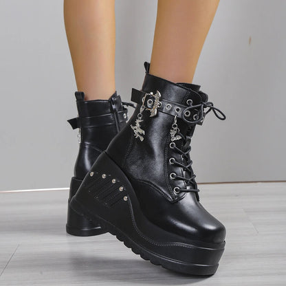 Funki Findz | Boots | Women's Punk Chunky Platform Creepers