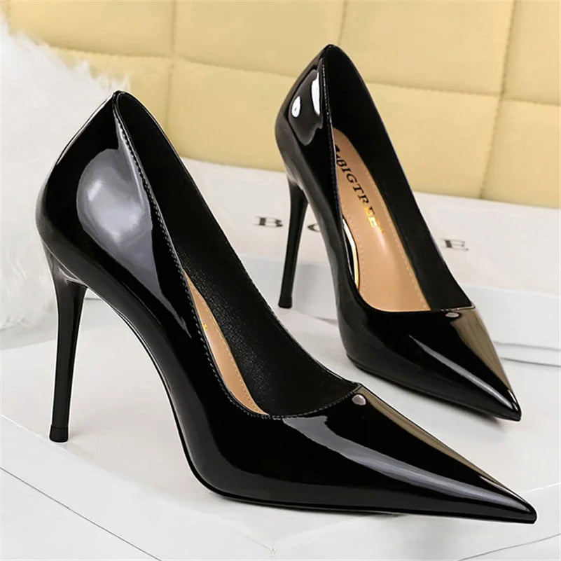 Funki Findz | Shoes | Women's Elegant Mid-Heel Formal Scarpin