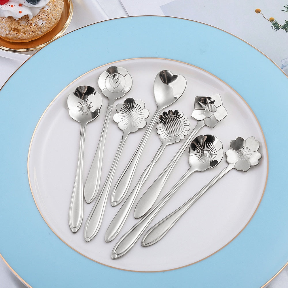 Funki Findz | Spoons | Vintage Gold Flower Coffee Spoons 8 Pcs