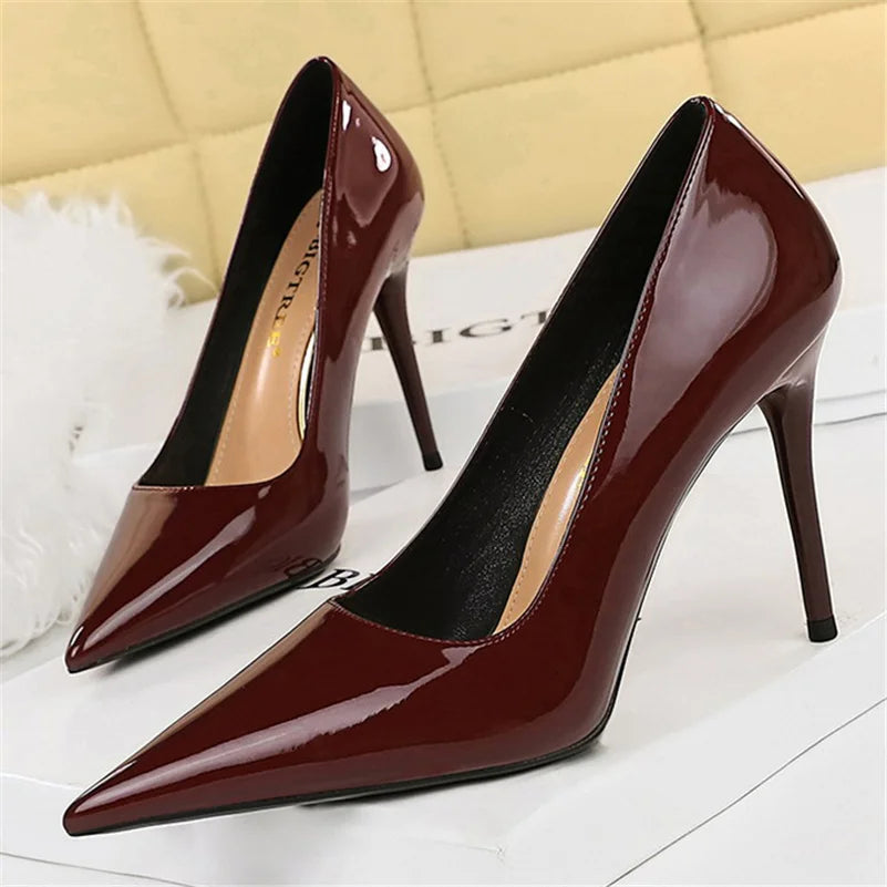 Funki Findz | Shoes | Women's Elegant Mid-Heel Formal Scarpin