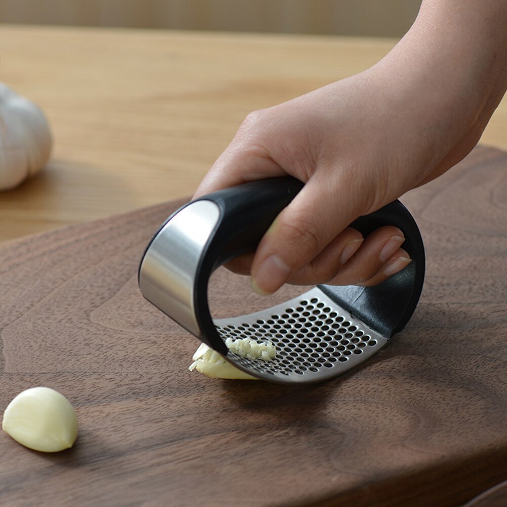 Funki Findz | Mortar and Pestles | Wood Garlic Spice Crusher