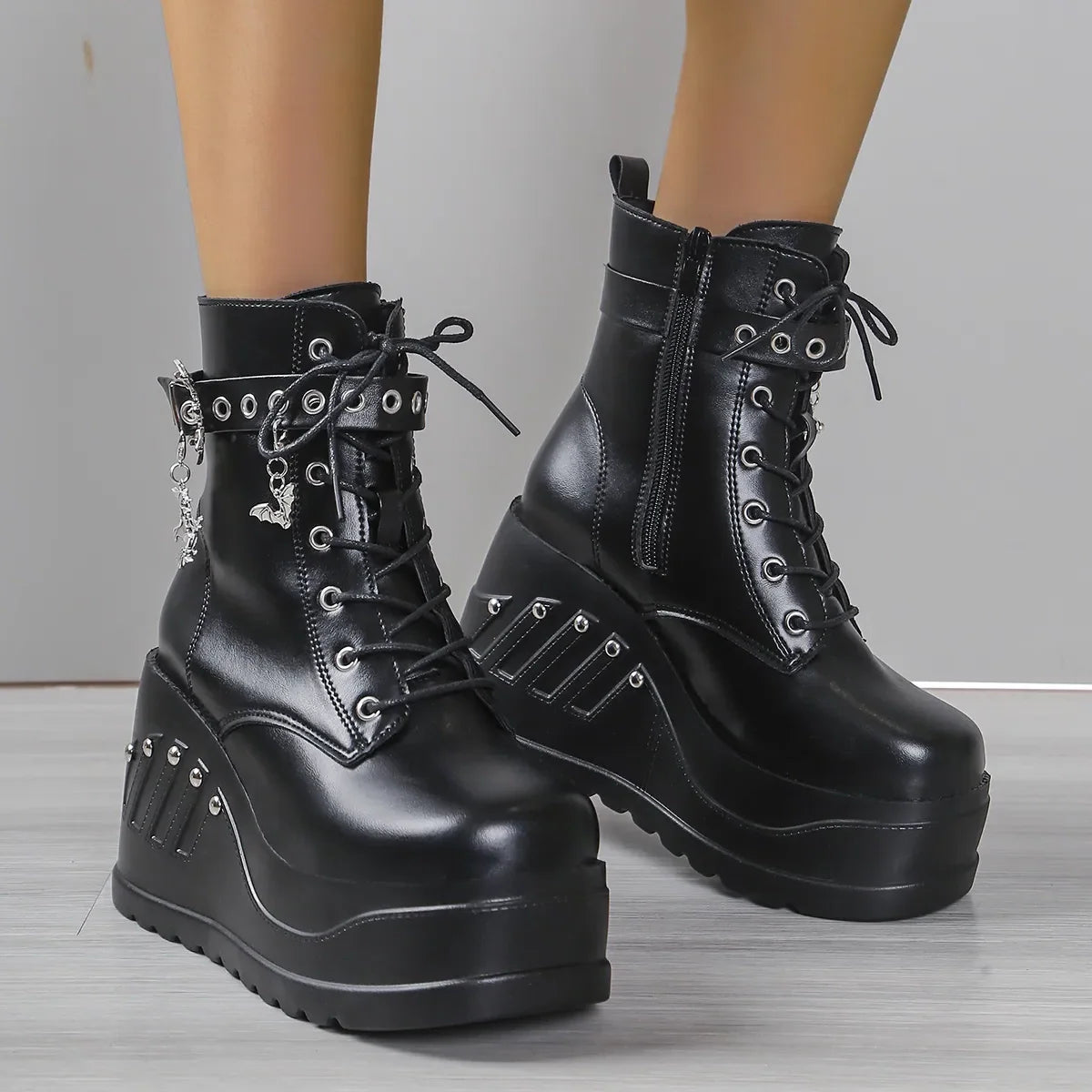 Funki Findz | Boots | Women's Punk Chunky Platform Creepers