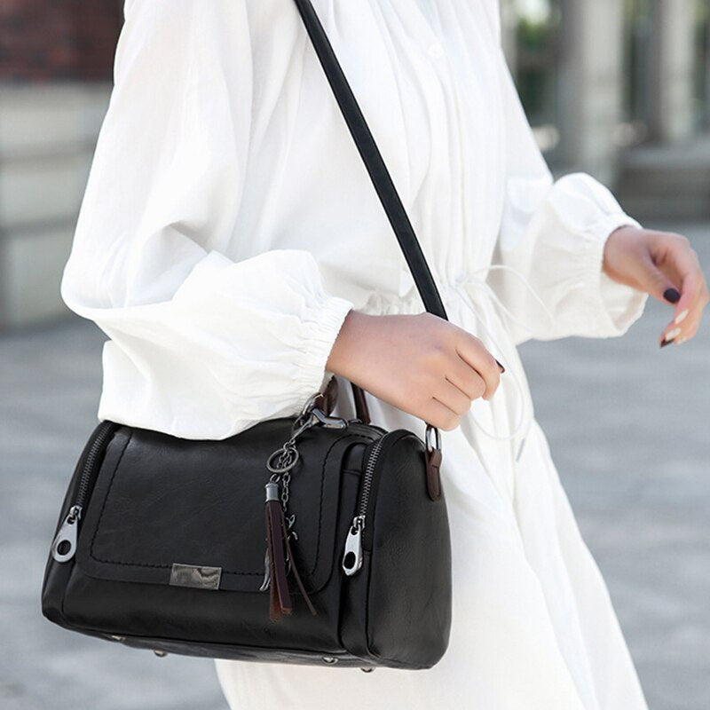 Funki Findz | Bags | Handbags | Women's Fashion Boston Bag