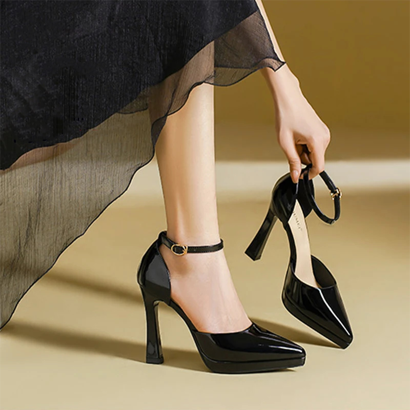 Funki Findz | Shoes | Women's Patent Leather Pointed Toe heels