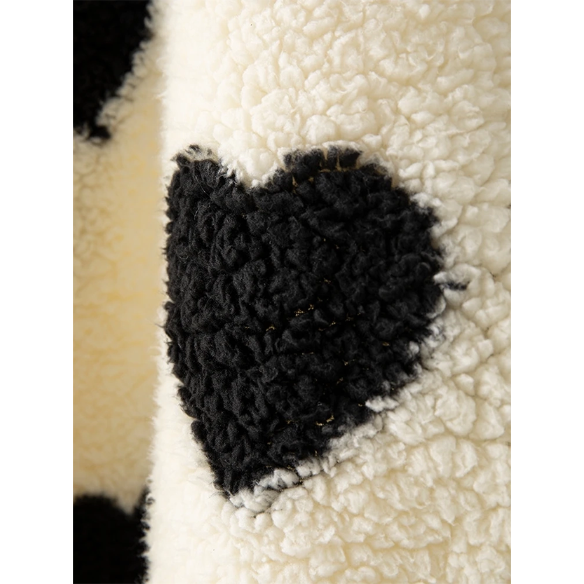 Funki Findz | Sweaters | Women's Plush Fuzzy Heart Pullover