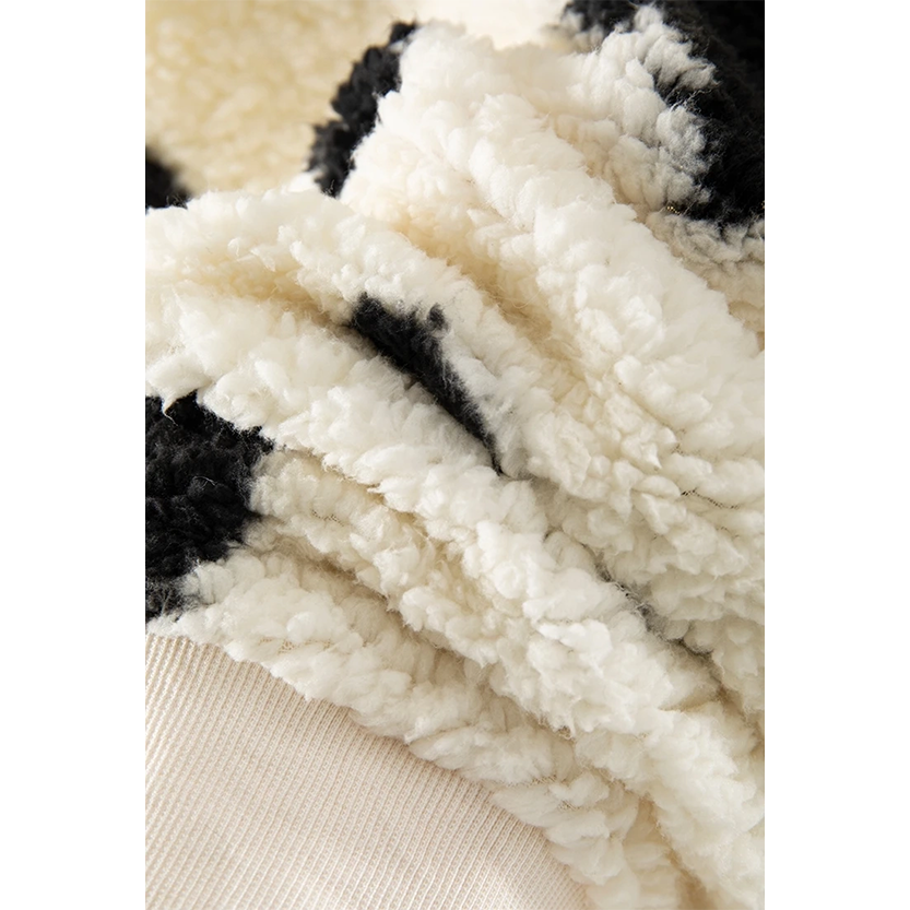 Funki Findz | Sweaters | Women's Plush Fuzzy Heart Pullover