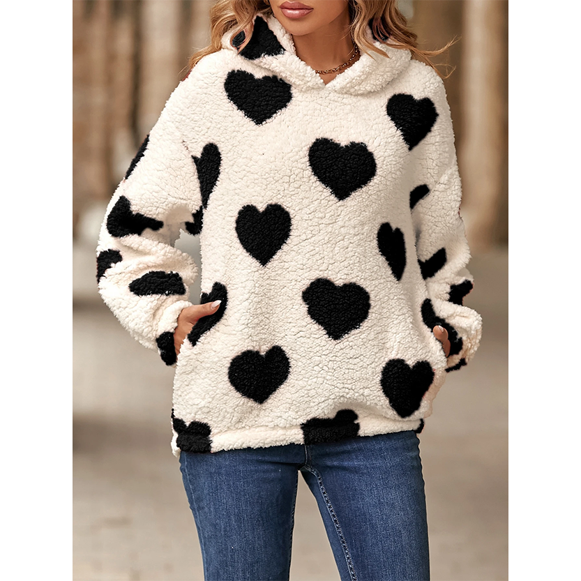 Funki Findz | Sweaters | Women's Fuzzy Heart Pocketed Hoodie