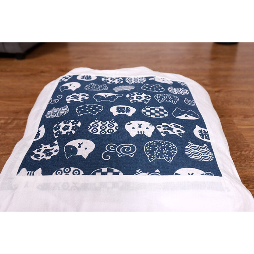 Funki Findz | Pet Beds | Cat Sleeping Bag | Japanese Cat Bed