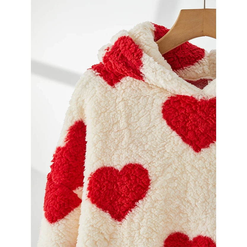 Funki Findz | Sweaters | Women's Fuzzy Heart Pocketed Hoodie