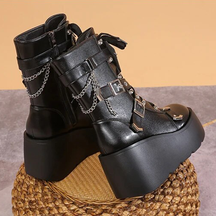 Funki Findz | Boots | Women's Multi Strap Gothic Platform Boots