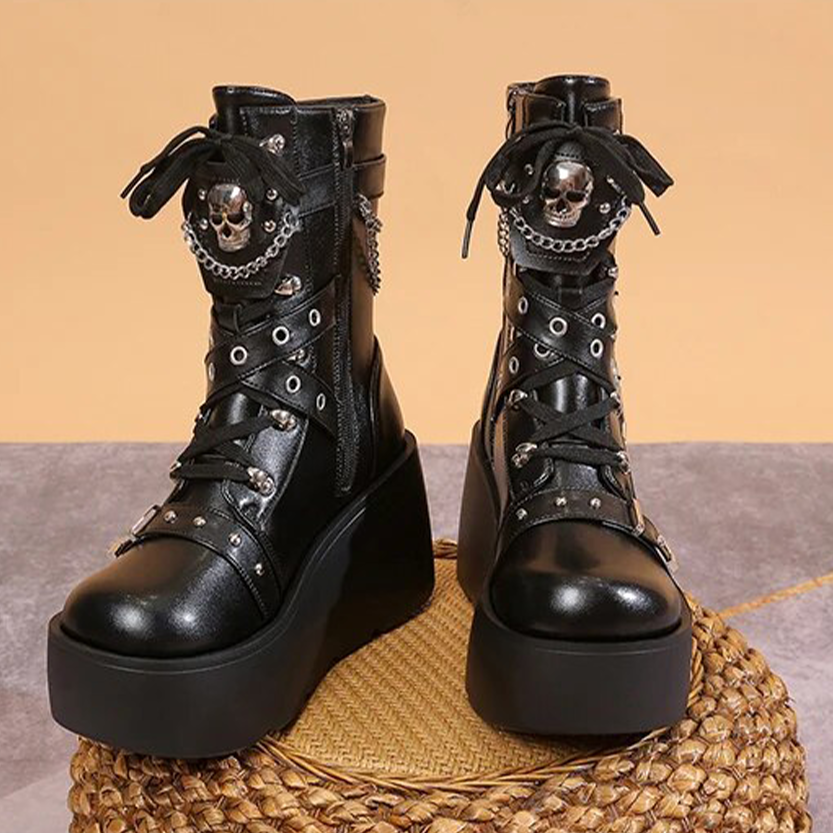 Funki Findz | Boots | Women's Multi Strap Gothic Platform Boots