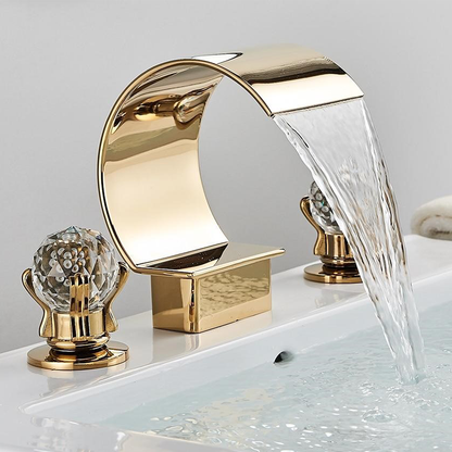 Funki Findz | Faucets | Bath Taps | Luxurious Waterfall Basin Faucet
