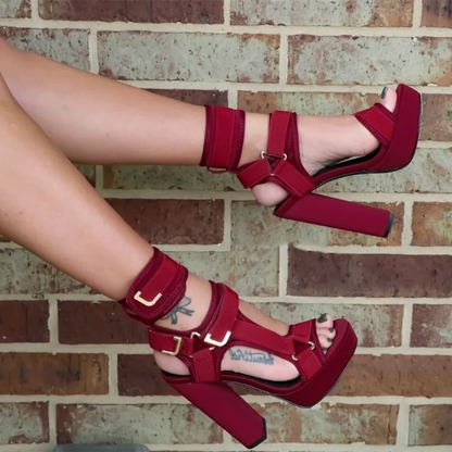 Funki Findz | Shoes | Women's Chunky Heel Strappy Sandals