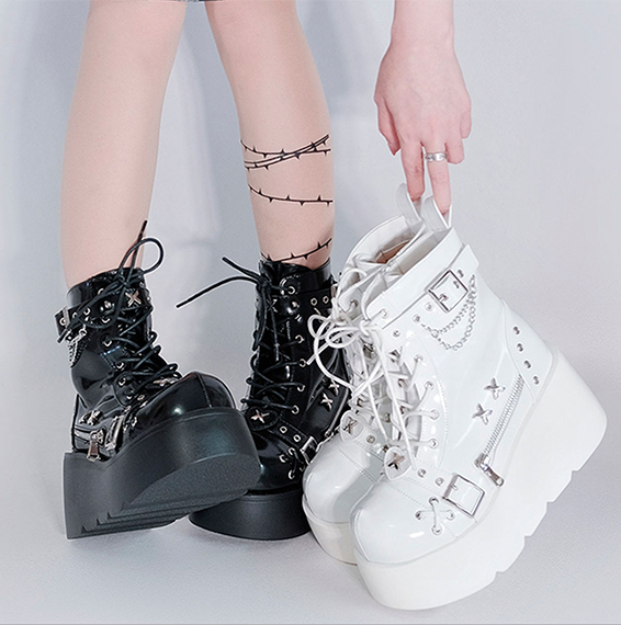 Funki Findz | Boots | Women's New Gothic Style Platform Boots