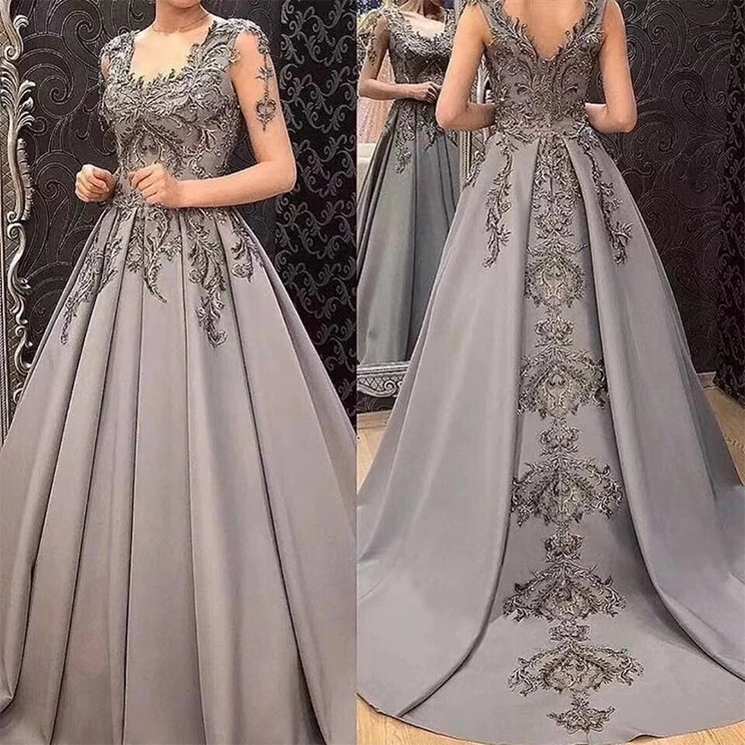 Funki Findz | Dresses | Women's Luxury Custom Ball Gown