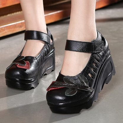 Funki Findz | Shoes | Women's Designer Leather Gothic Pumps