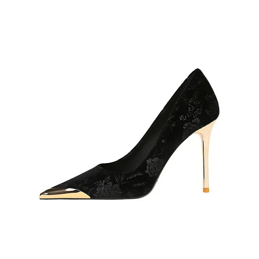 Funki Findz | Shoes | Women's Metal Toe Embroidered Pumps