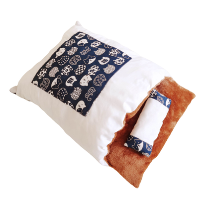 Funki Findz | Pet Beds | Cat Sleeping Bag | Japanese Cat Bed