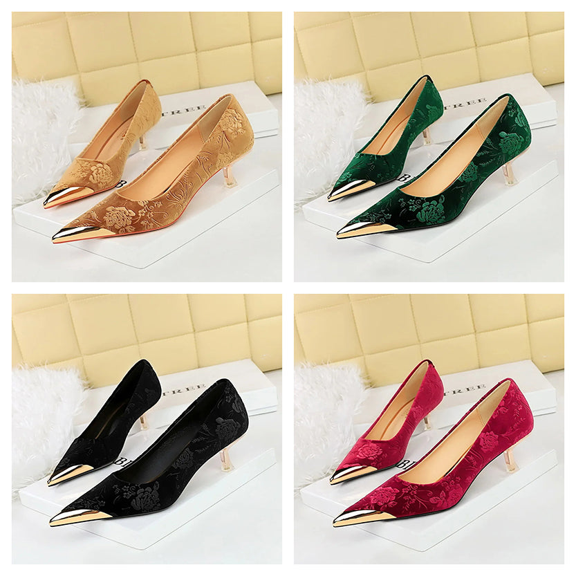 Funki Findz | Shoes | Women's Metal Toe Embroidered Pumps