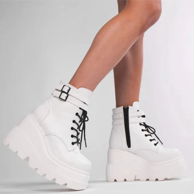 Funki Findz | Boots | Women's High Platform Buckle Ankle Boots
