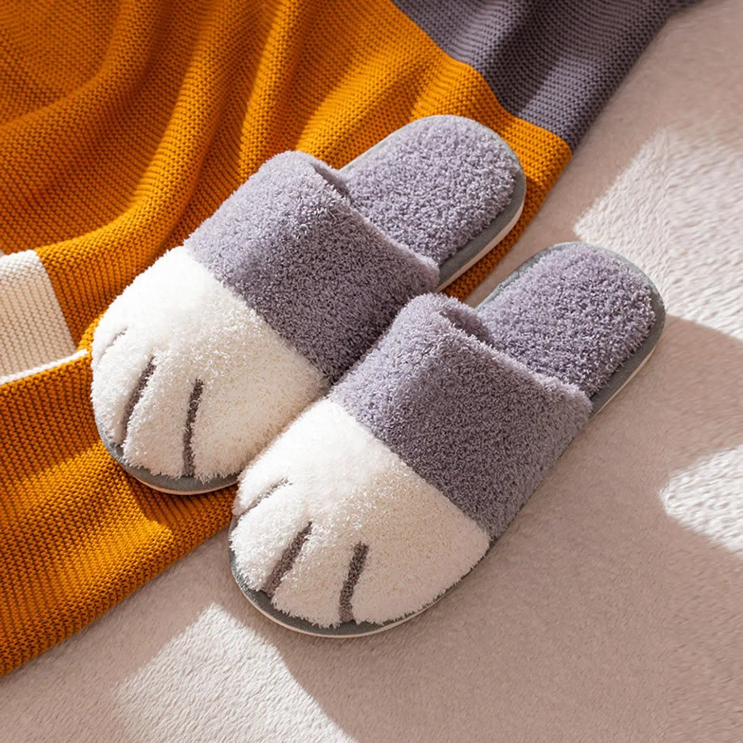 Funki Findz | Shoes | Women's Cute Cat Paw Slippers