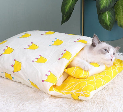 Funki Findz | Pet Beds | Cat Sleeping Bag | Japanese Patterned